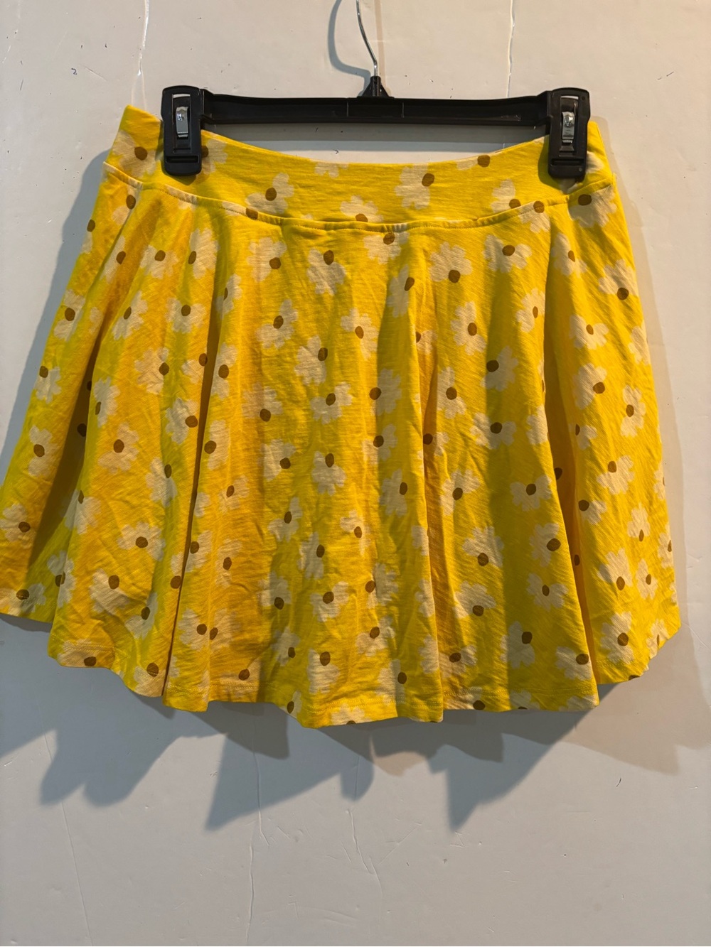 Toad&Co Yellow Floral Dot Skort with Brown Accents - Picture 4 of 9